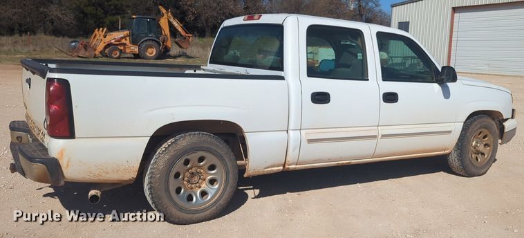 image for item NG9325 2007 Chevrolet Silverado 1500 Crew Cab pickup truck