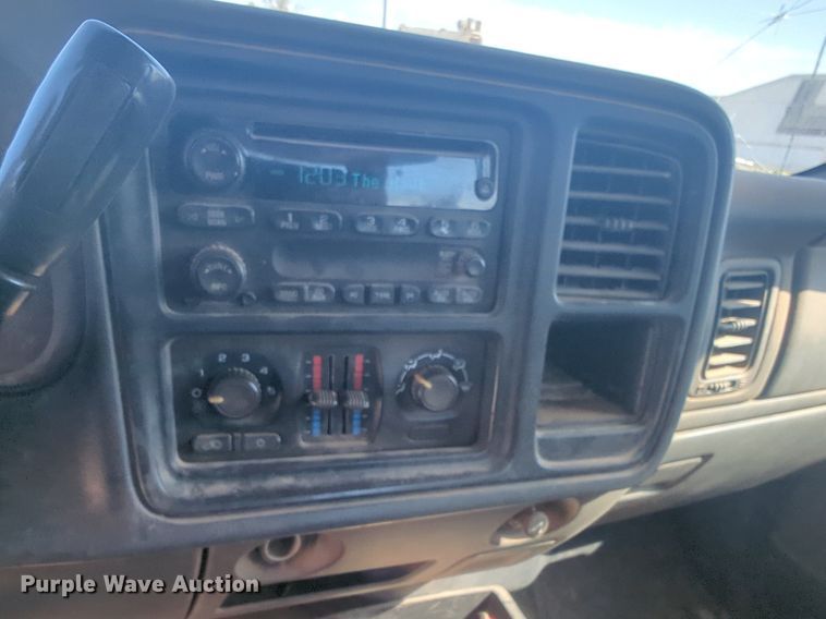 image for item NG9325 2007 Chevrolet Silverado 1500 Crew Cab pickup truck