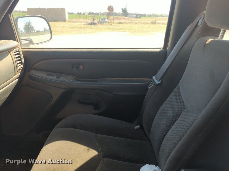 image for item NG9325 2007 Chevrolet Silverado 1500 Crew Cab pickup truck