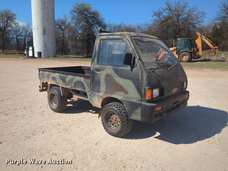 image for item NG9326 1990 Daihitsau Hijet mini truck