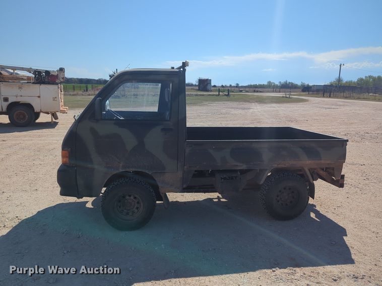 image for item NG9326 1990 Daihitsau Hijet mini truck