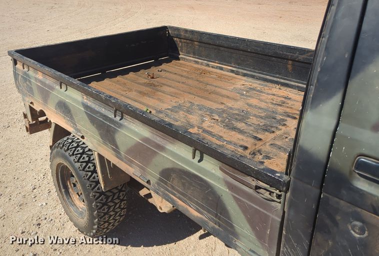 image for item NG9326 1990 Daihitsau Hijet mini truck