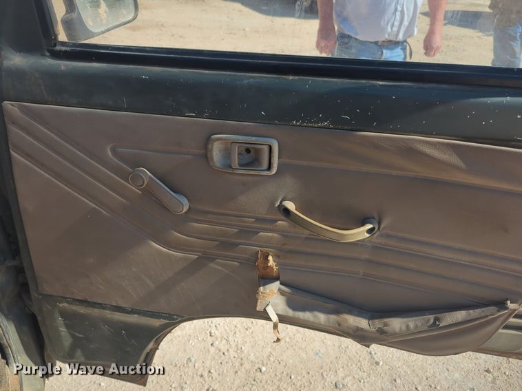 image for item NG9326 1990 Daihitsau Hijet mini truck