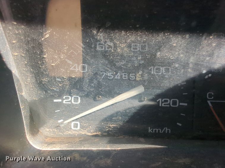 image for item NG9326 1990 Daihitsau Hijet mini truck