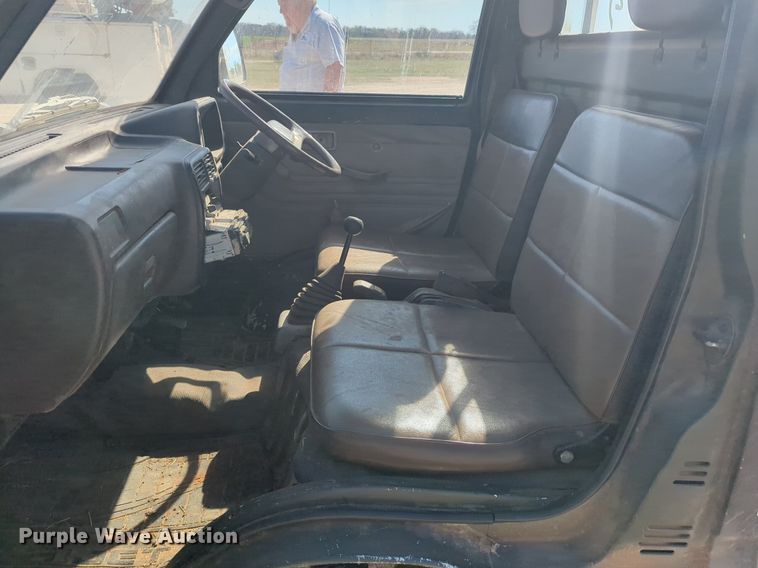 image for item NG9326 1990 Daihitsau Hijet mini truck