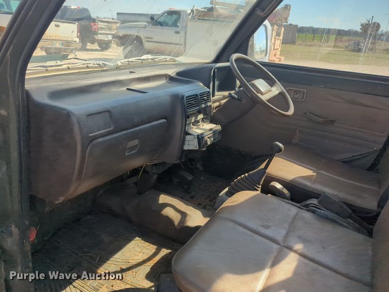 image for item NG9326 1990 Daihitsau Hijet mini truck