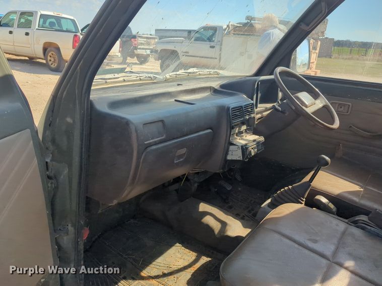 image for item NG9326 1990 Daihitsau Hijet mini truck