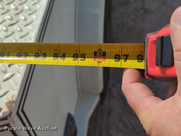 image for item NG9327 1984 Ford F7000 flatbed truck