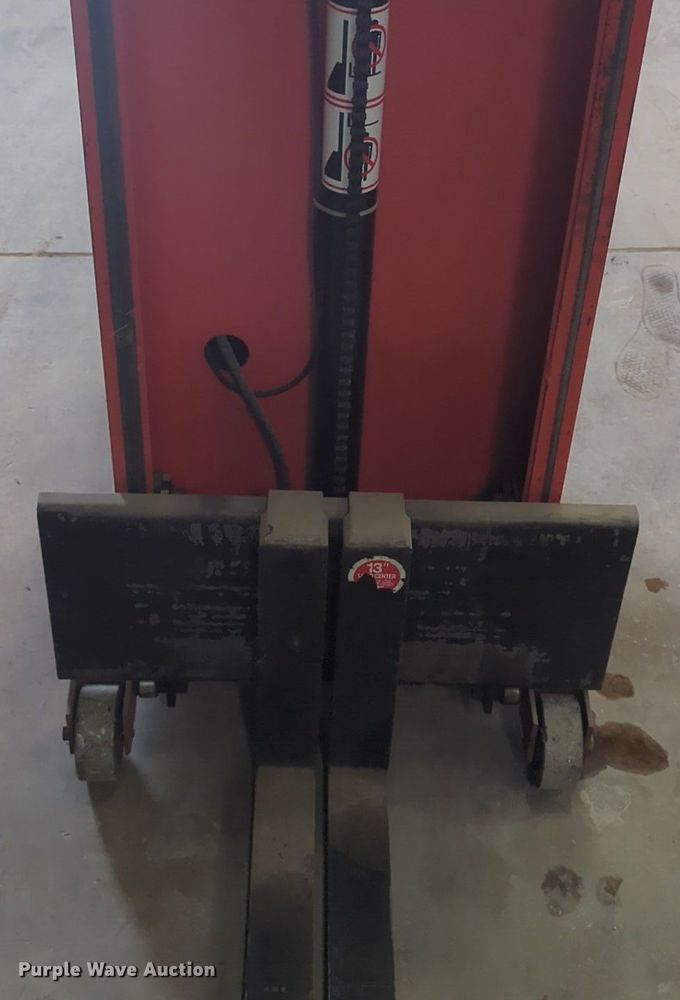 image for item NG9331 Presto 062 order picker