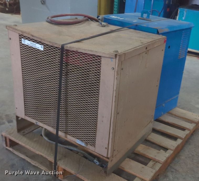 image for item NG9336 (2) forklift chargers