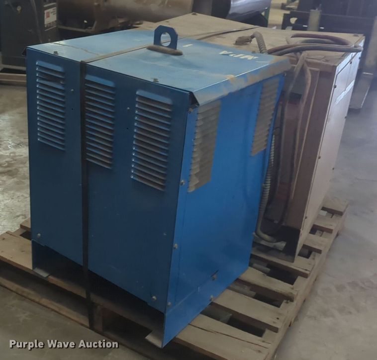 image for item NG9336 (2) forklift chargers