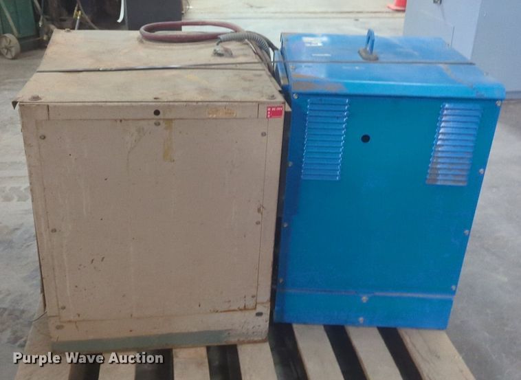 image for item NG9336 (2) forklift chargers