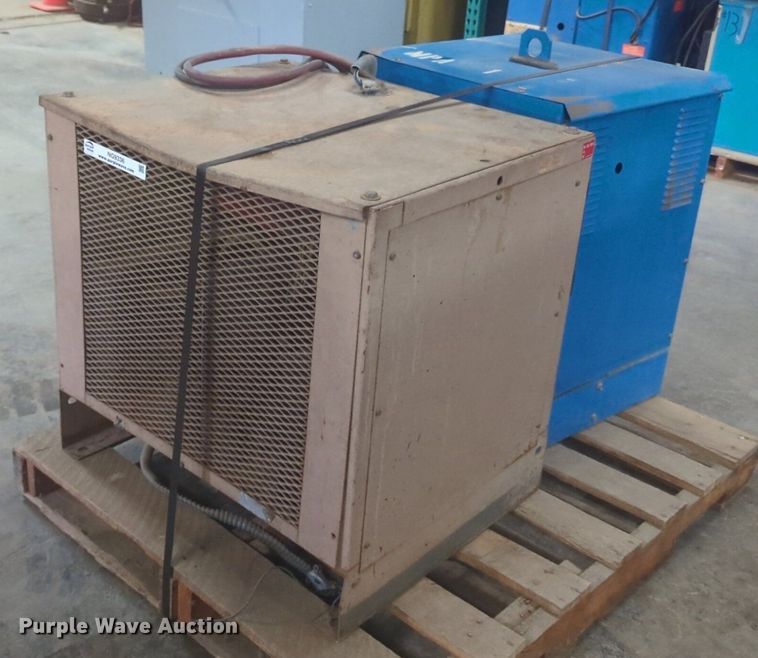 image for item NG9336 (2) forklift chargers