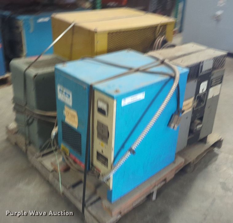 image for item NG9352 (4) forklift chargers