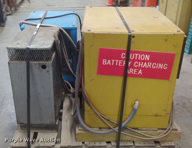 image for item NG9352 (4) forklift chargers