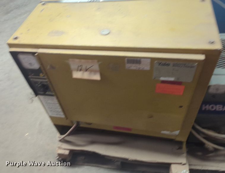 image for item NG9352 (4) forklift chargers