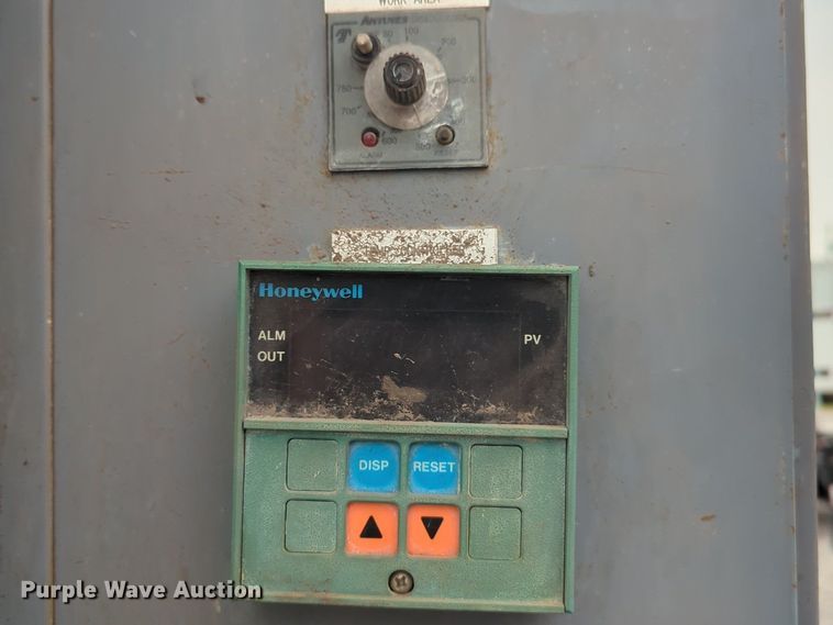 Precision Quincy Corp. 40B550 powder coat oven in Oklahoma City, OK