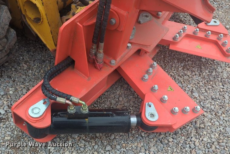 image for item NG9390 2023 Topcat ECSSRB skid steer tree shear