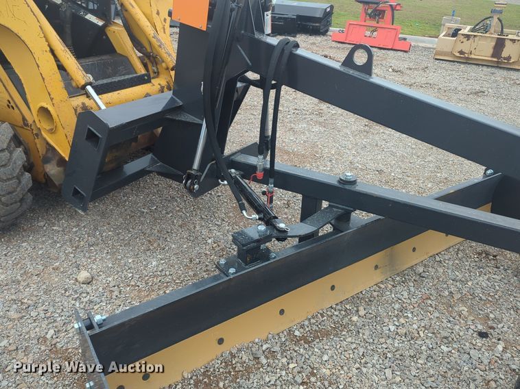 image for item NG9391 2023 Land Honor GM-12-96W skid steer grader
