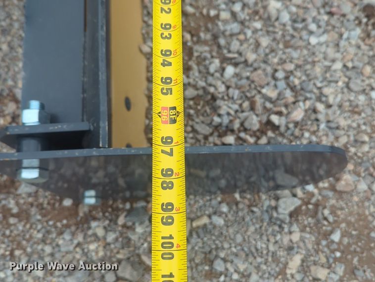 image for item NG9391 2023 Land Honor GM-12-96W skid steer grader