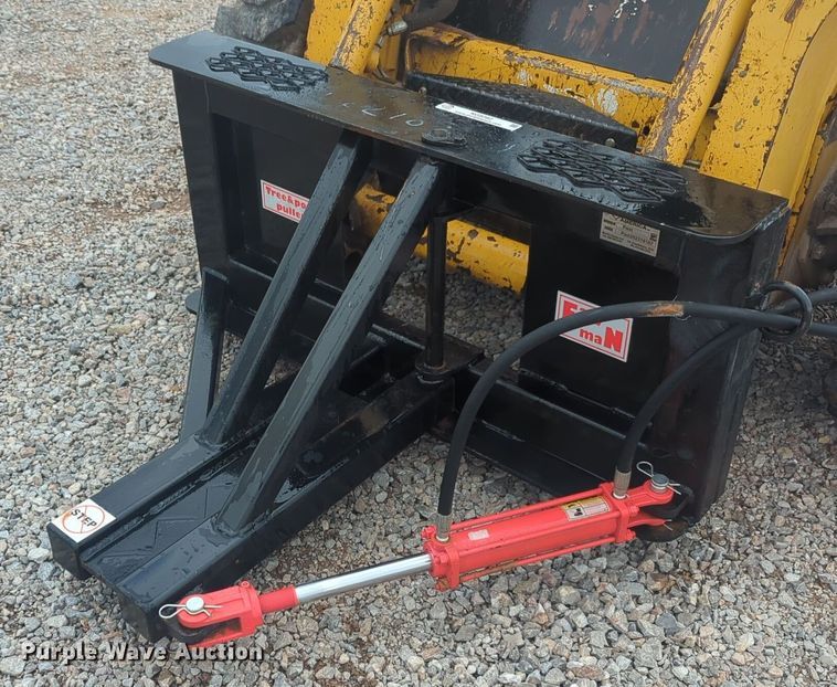image for item NG9392 2024 Industrias America skid steer post puller