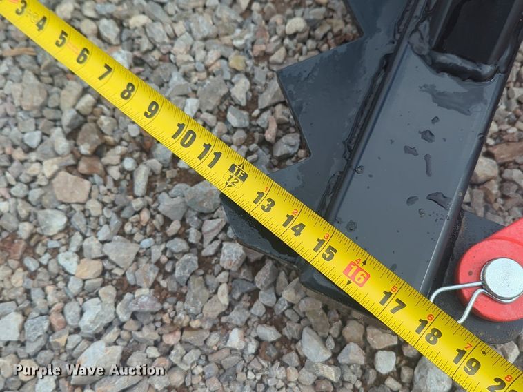 image for item NG9392 2024 Industrias America skid steer post puller