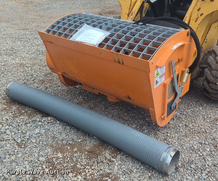 image for item NG9393 2023 Land Honor DCM-11-250G skid steer concrete mixer