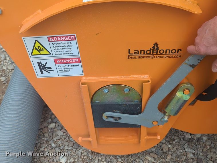 image for item NG9393 2023 Land Honor DCM-11-250G skid steer concrete mixer