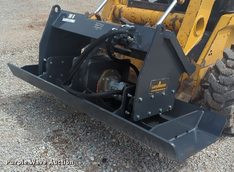 image for item NG9394 2023 Land Honor VPC-11-72W skid steer plate compactor