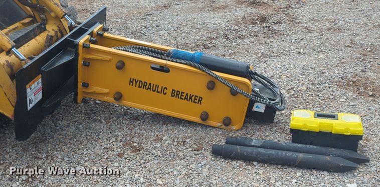 image for item NG9395 2023 Wolverine CB-11-750F skid steer breaker