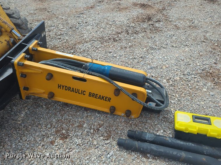 image for item NG9395 2023 Wolverine CB-11-750F skid steer breaker