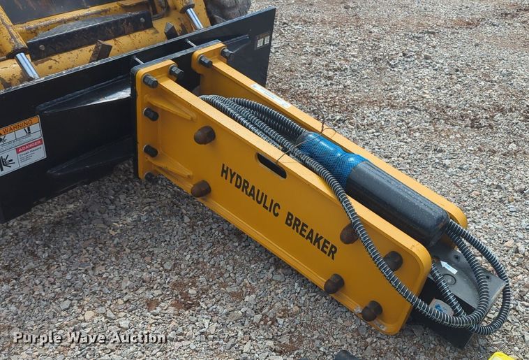 image for item NG9395 2023 Wolverine CB-11-750F skid steer breaker