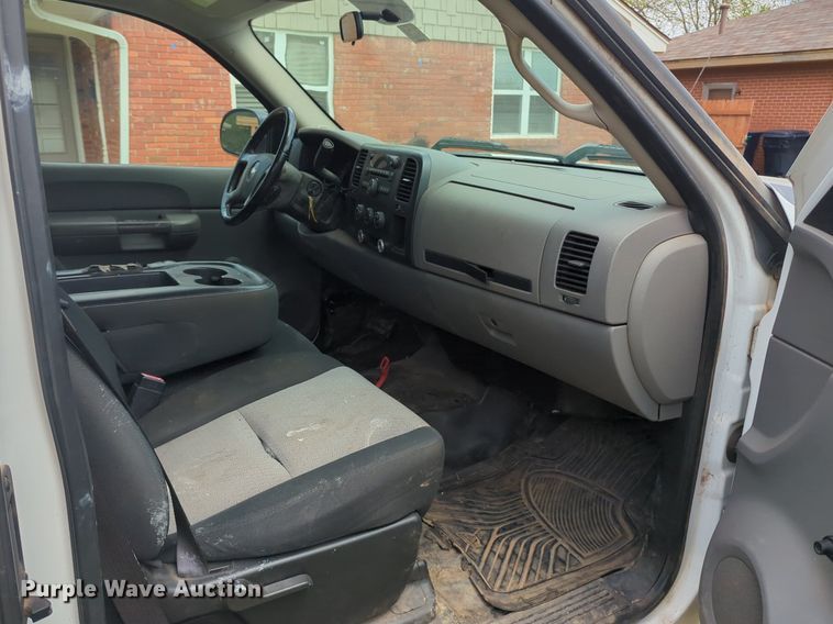 image for item NG9492 2008 Chevrolet Silverado 1500 Ext. Cab pickup truck