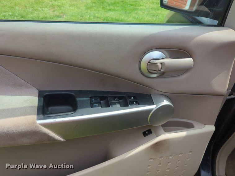 image for item NG9494 2005 Nissan Quest van