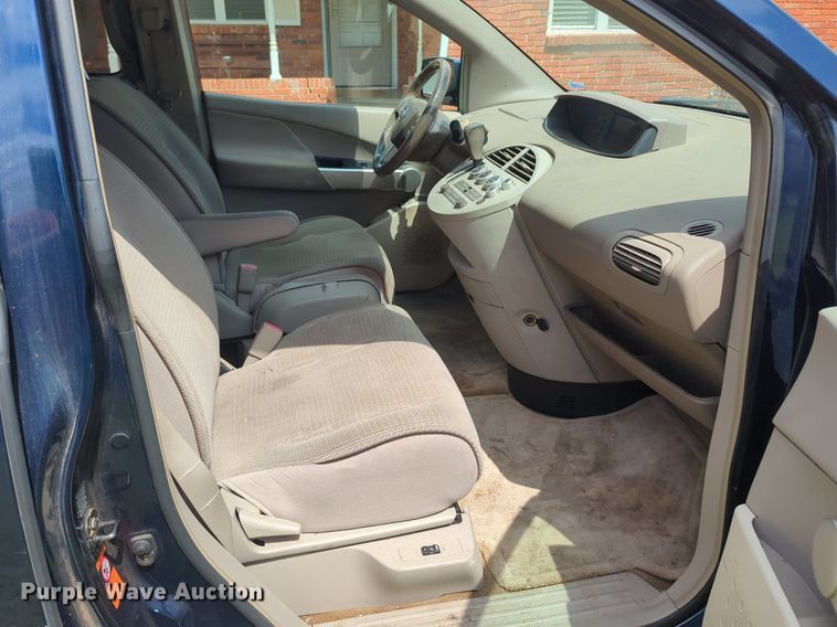 image for item NG9494 2005 Nissan Quest van