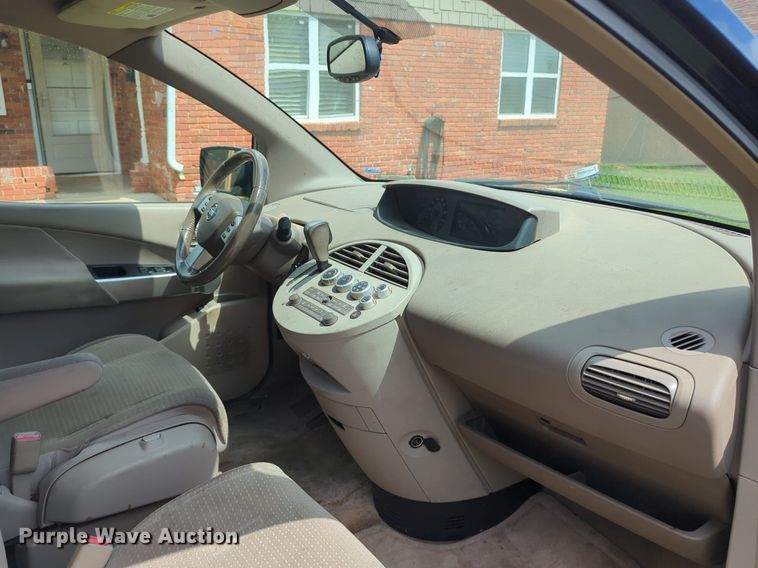 image for item NG9494 2005 Nissan Quest van