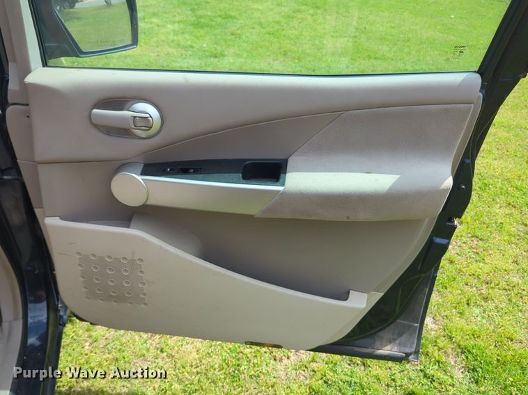 image for item NG9494 2005 Nissan Quest van