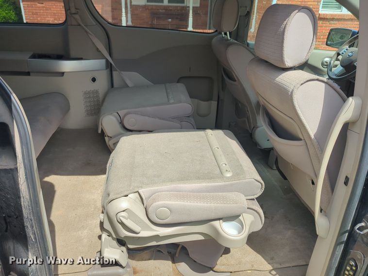 image for item NG9494 2005 Nissan Quest van