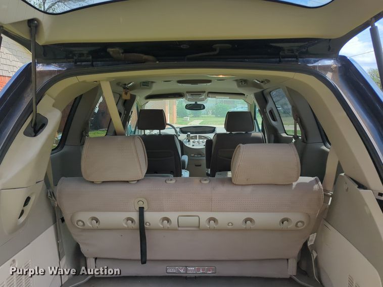 image for item NG9494 2005 Nissan Quest van