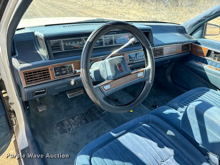 image for item NH9048 1990 Oldsmobile  Ninty Eight Regency Brougham 