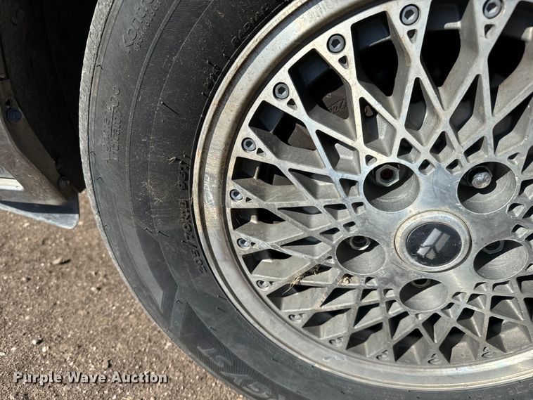 image for item NH9048 1990 Oldsmobile  Ninty Eight Regency Brougham 