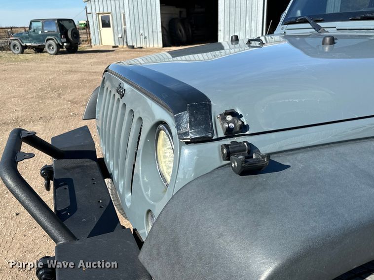 image for item NH9050 2014 Jeep  Wrangler Unlimited Sport SUV