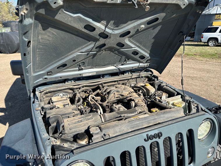 image for item NH9050 2014 Jeep  Wrangler Unlimited Sport SUV