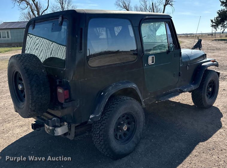 image for item NH9051 1987 Jeep Wrangler Laredo SUV