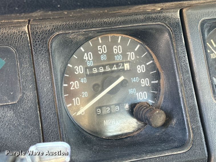 image for item NH9051 1987 Jeep Wrangler Laredo SUV