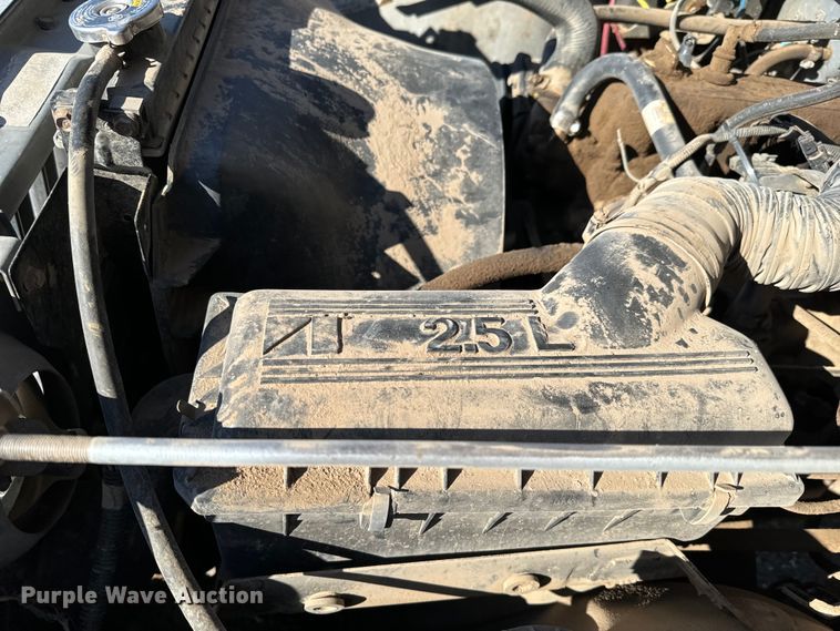 image for item NH9051 1987 Jeep Wrangler Laredo SUV