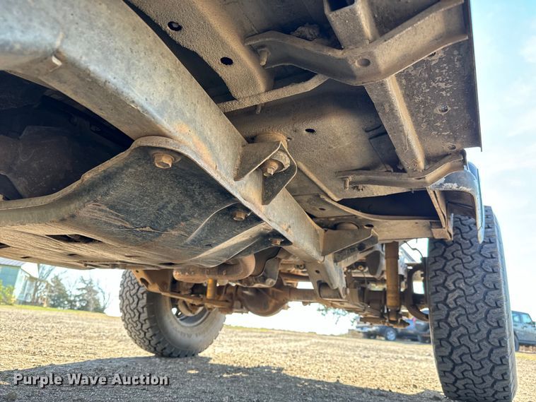 image for item NH9051 1987 Jeep Wrangler Laredo SUV