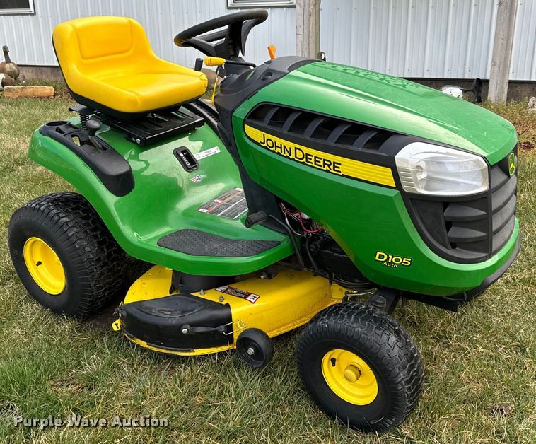 image for item NH9059 John Deere D105 lawn mower