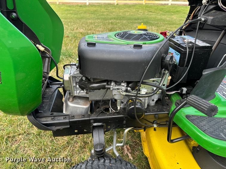 image for item NH9059 John Deere D105 lawn mower