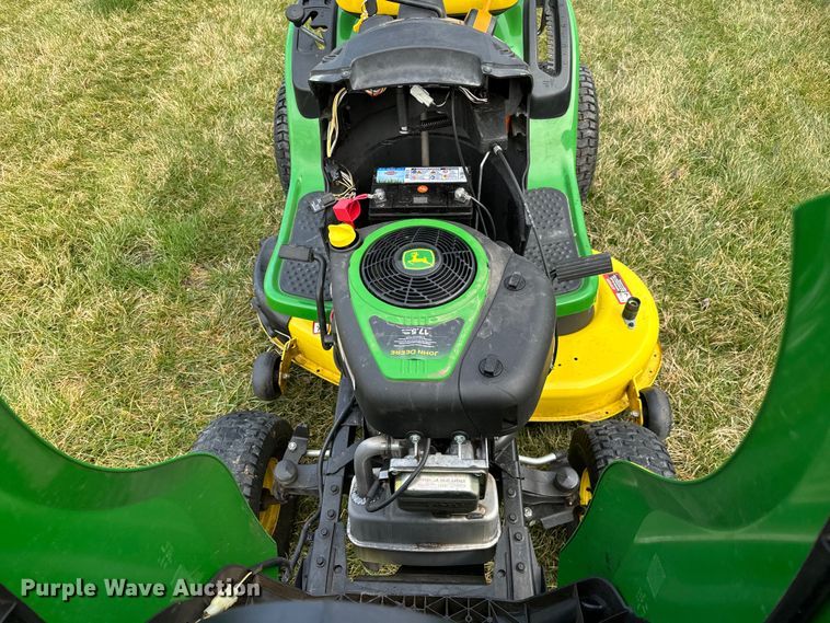 image for item NH9059 John Deere D105 lawn mower